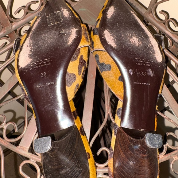 Prada Leopard-Print Pointed Mule in pony hair. - Picture 6 of 7